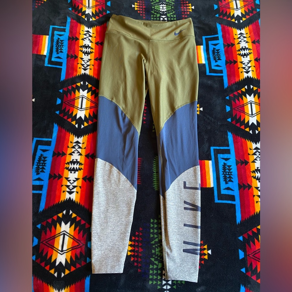 Women’s Nike Leggings